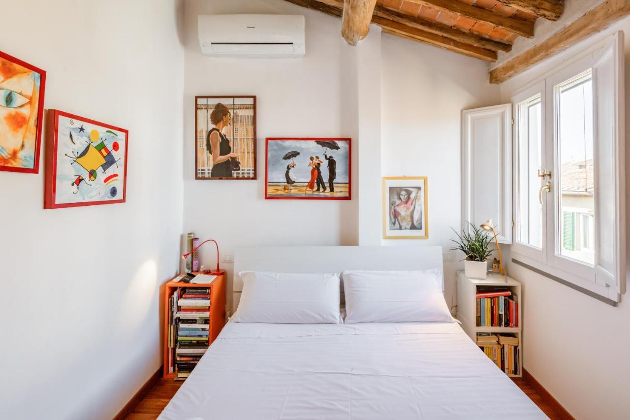 Piazza Dei Cavalieri Orange Attic Apartment 피사 외부 사진
