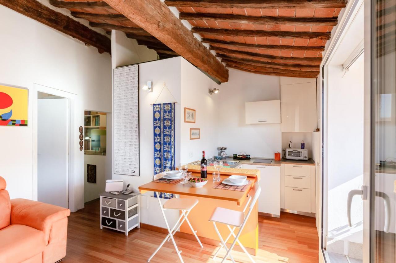 Piazza Dei Cavalieri Orange Attic Apartment 피사 외부 사진